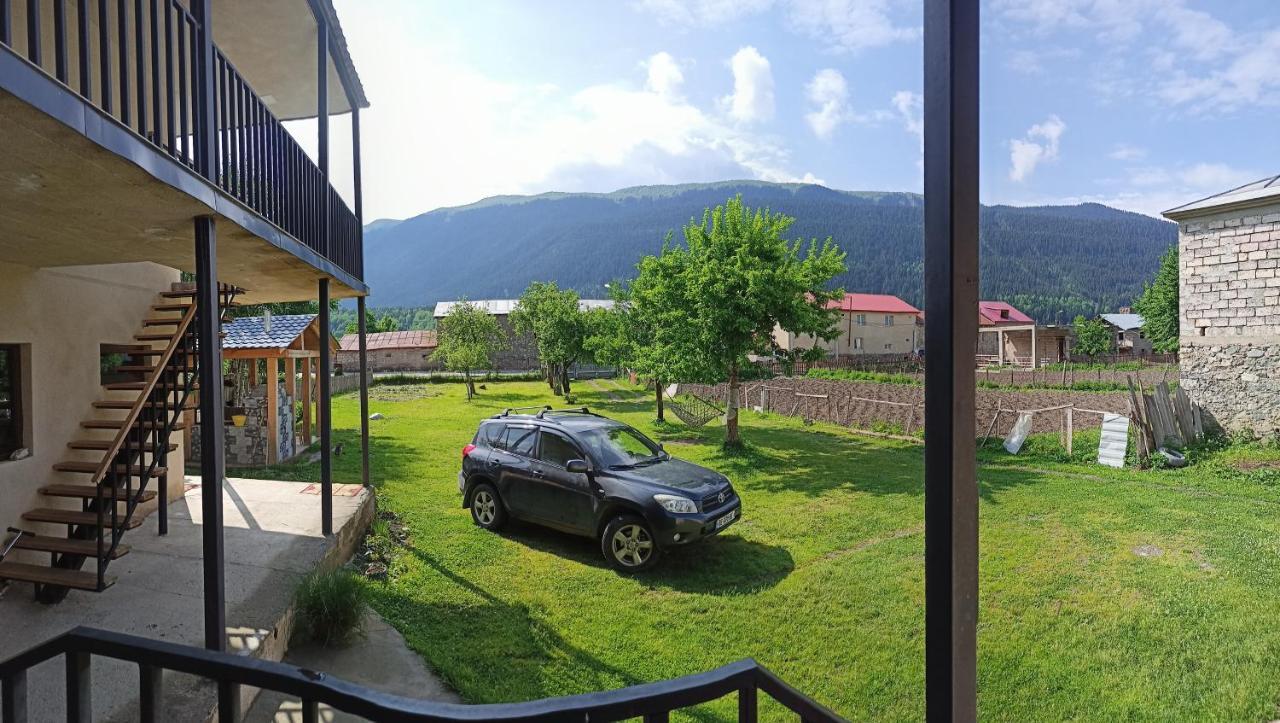House B&B Mestia Extérieur photo
