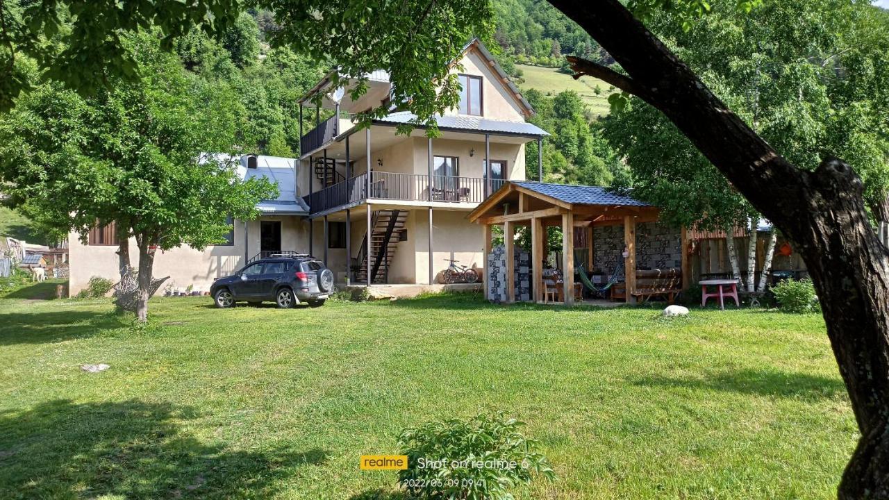 House B&B Mestia Extérieur photo