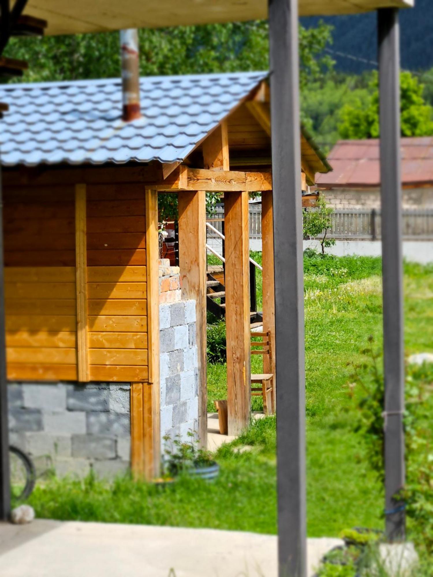 House B&B Mestia Extérieur photo